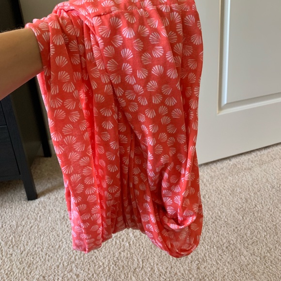 Old Navy Seashell Scarf - Picture 5 of 5